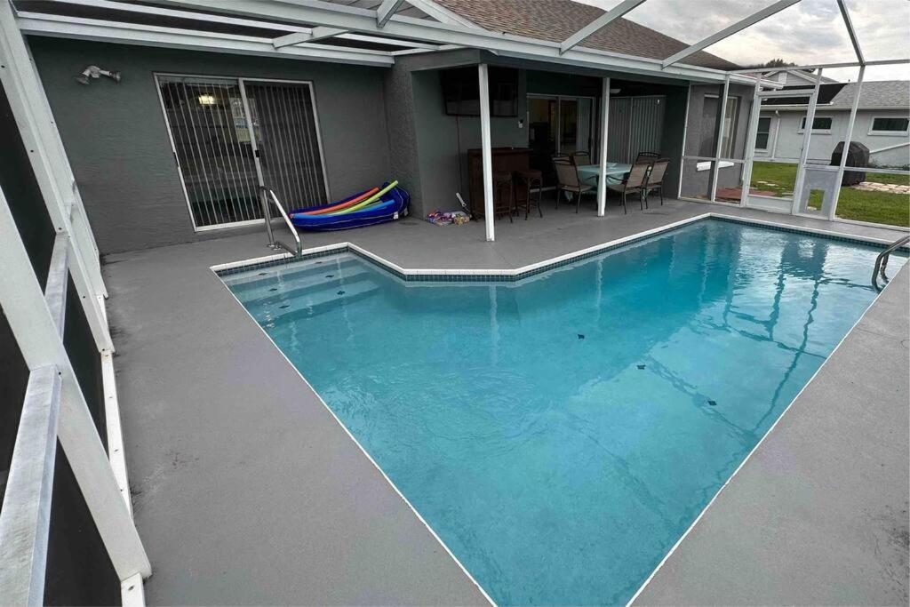 Manatee Oasis Weeki Wachee Family Fun Pool Home Spring Hill Exteriör bild