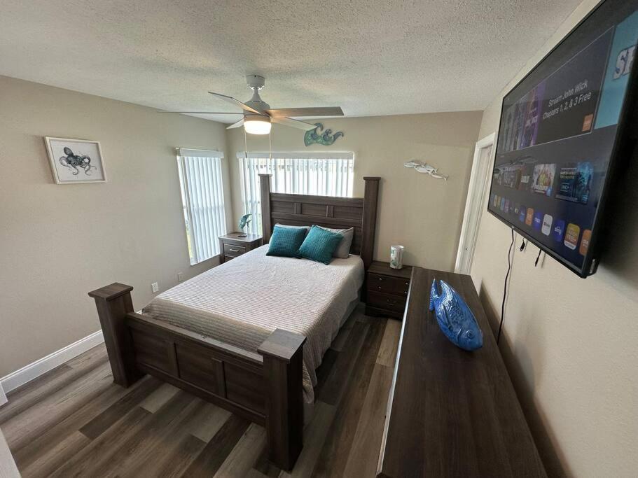Manatee Oasis Weeki Wachee Family Fun Pool Home Spring Hill Exteriör bild