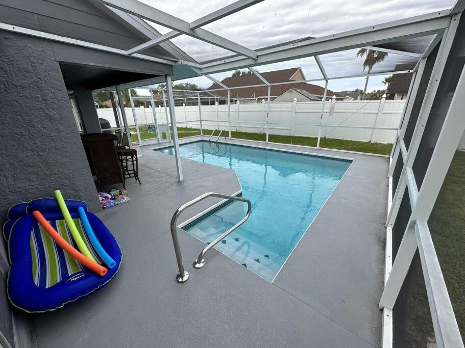 Manatee Oasis Weeki Wachee Family Fun Pool Home Spring Hill Exteriör bild