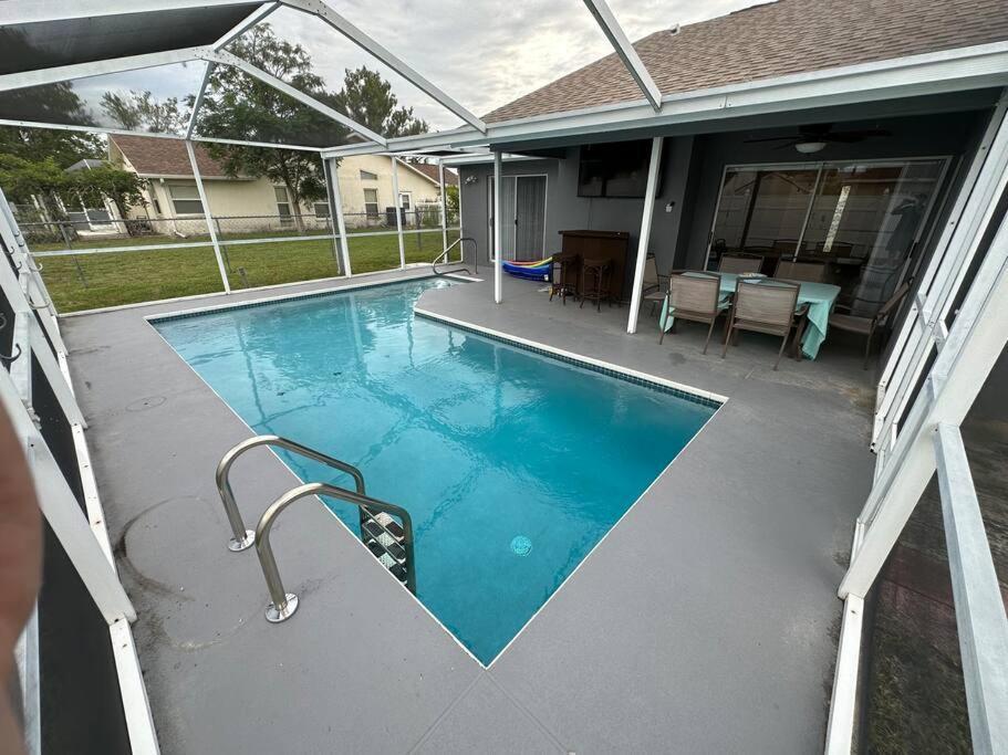Manatee Oasis Weeki Wachee Family Fun Pool Home Spring Hill Exteriör bild